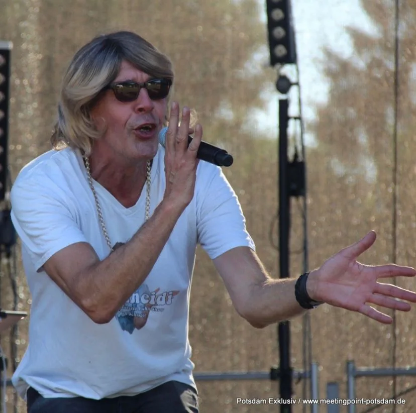 Klaus Carpendale singt live